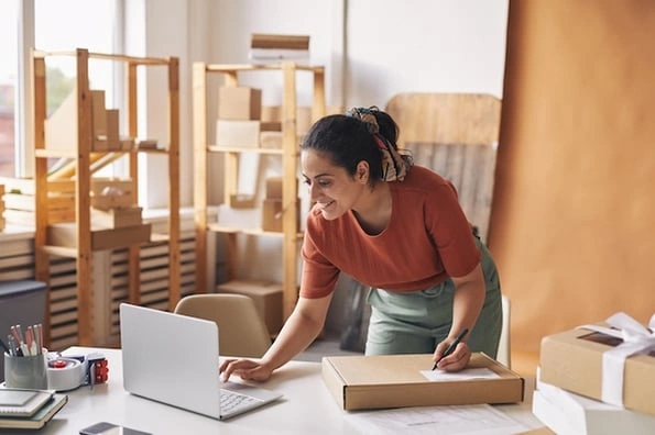 17 Best CRMs for Small Businesses [+ Why You Need One]
