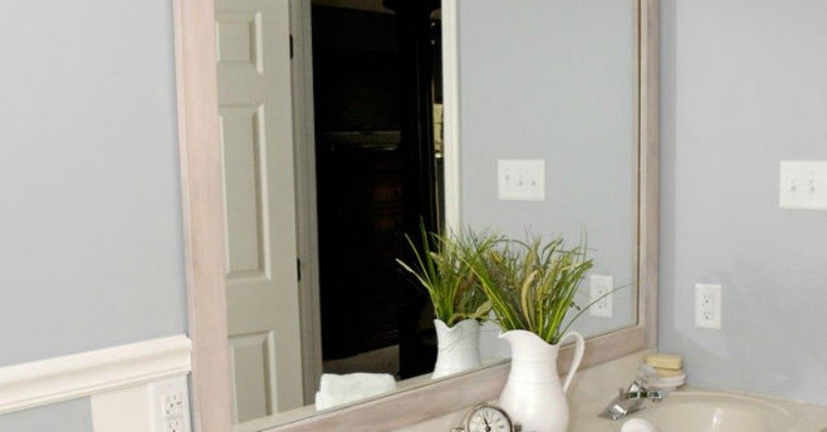 10 Stunning Ways to Transform Your Bathroom Mirror Without Removing It