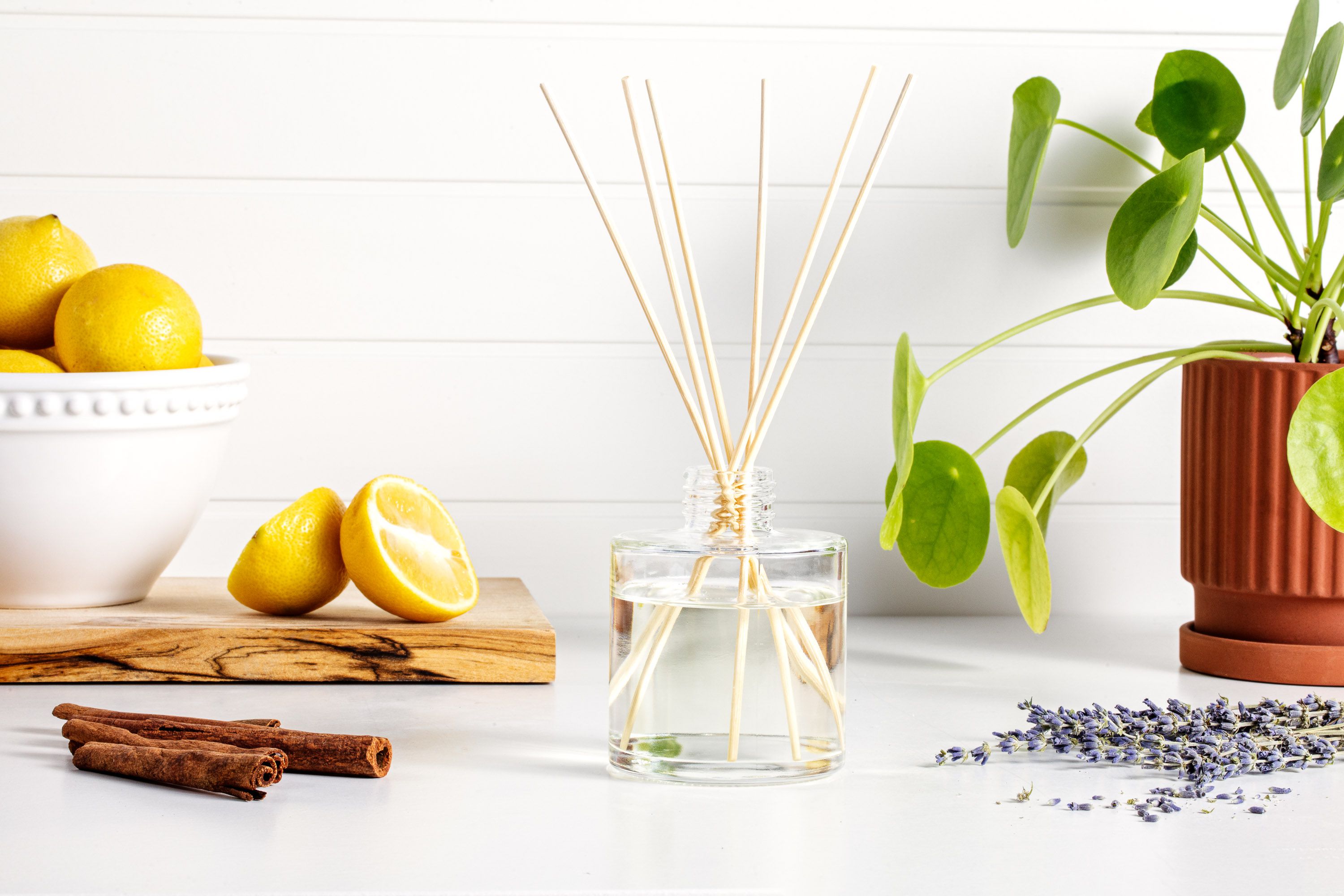 7 Natural Ways to Make Your Home Smell Amazing